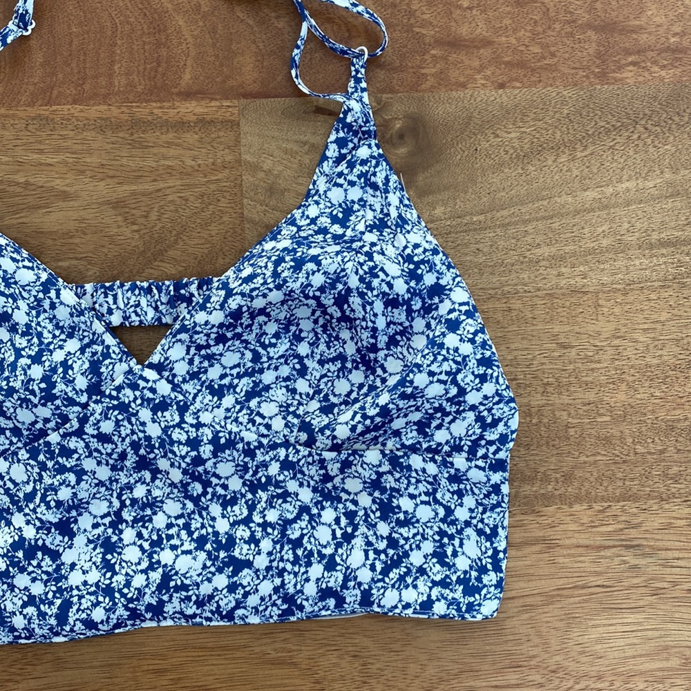 Zara Floral Print Top - Picture 7 of 11